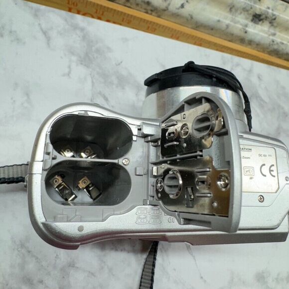 Olympus CAMEDIA C-740 Ultra Zoom 3.2MP Digital Camera + 256mb Card TESTED - Picture 14 of 14